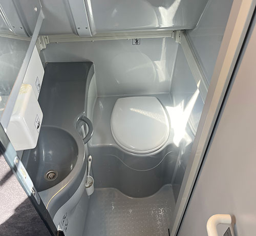 53 seat executive coach